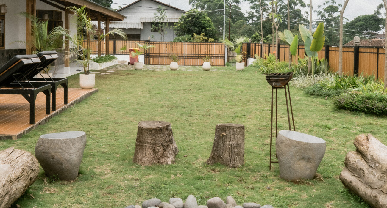 halaman villa estetik pangalengan